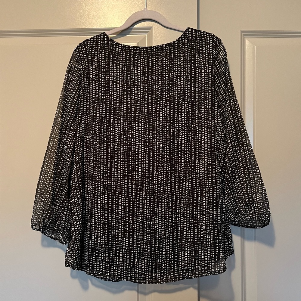 Chiffon blouse - Picture 2 of 6